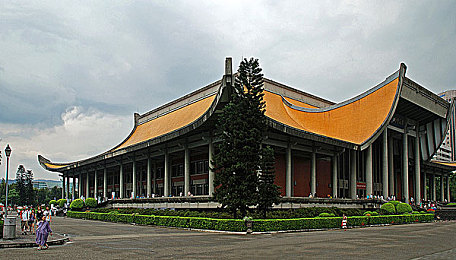 黄色软件污污：霓虹都市狂飙，地下改装与警方追缉的终极对决-2