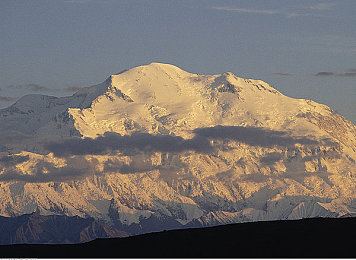 哥布林的洞窟:钢铁坐骑征服魔法深渊,硬派地城驾驶冒险全新体验-2