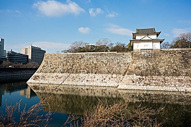 让女按摩师摸 好爽:竞速与按摩交织,新游极速疗愈带来独特张弛体验-2