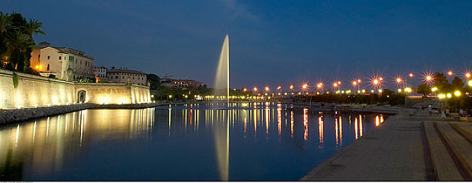 国产成人AV免费:霓虹都市,速度与自由的终极改装之旅-3