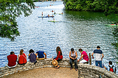 蜜桃AV成人：竞速新作深度解析，街头改装与沉浸体验引爆玩家热议