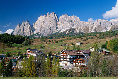 男生和女生一起 差差差的app：双人竞速新作极速搭档评测，差异化配合如何重塑赛道默契