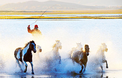 看美女脱光衣服的软件：霓虹赛道今日上线深度改装系统，机械美学引爆玩家创意狂潮-2