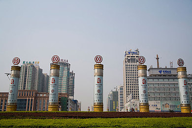 男生女生插插软件：模块化改装革命，创造你的专属性能猛兽