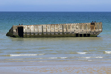 麻豆传媒电影：极速胶片，狂飙商海导演竞速传奇-2