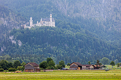 五月天婷婷亚洲：竞速新游今日上线，东方幻想大陆开放极速驰骋-2