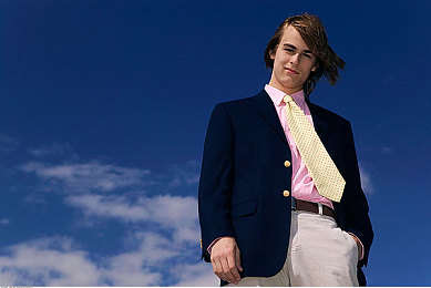 黄瓜视频软件：极速剪辑师，赛道上的爆款导演之旅