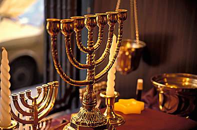 男生的困困入女生的困困里：竞速与治愈交织，双重视角驾驶新作今日正式发售-2