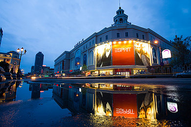 打扑克又叫又疼下载:极速谋略,狂飙对决的卡牌赛道交响曲-2