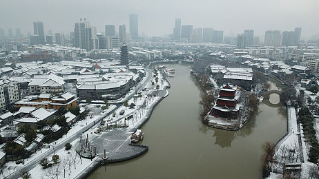 99rre66：极限竞速新纪元，代码级操控革新赛道体验