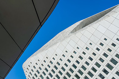 蜜桃视频上线：极速直播，全民领航，实时互动竞速新纪元-3