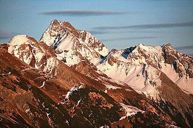 火影18十：疾风与查克拉，赛道上的忍者狂飙传说