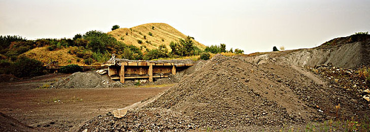 榴莲视频网：驰骋光影，墨西哥公路上的移动放映厅