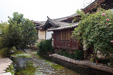 糟老头子至尊版无限破解版：硬核改装无极限，打造你的梦幻座驾，征服未来赛道