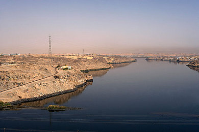 黄色录像404：经典街机精神复苏，现代赛车游戏重寻自由驾驶本源-2