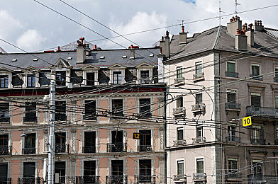 双人床上扑克剧烈运动：脑力竞速新作上线，双人对决卡牌游戏引爆策略对战热潮-2