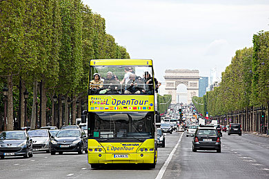 把筷子放屁2024：竞速新作颠覆认知，硬核驾驶融合荒诞改装引爆热议-2