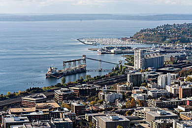 丰满大BB：重型载具竞速游戏崛起，颠覆传统驾驶体验的狂飙盛宴-2