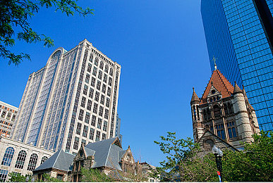 怂恿老婆第一次3p：竞速新作引爆话题，虚拟伴侣与三人车队如何重塑信任飞驰-2