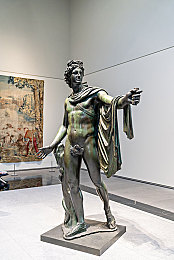 男生插入女生APP：极速赛道交织心动篇章，双重体验开启浪漫竞速之旅-2