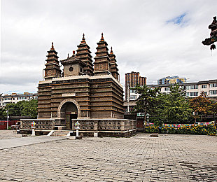 黄色软件免费安装:墨西哥画卷上的疾驰艺术,地平线五稀有涂装终极获取指南-3