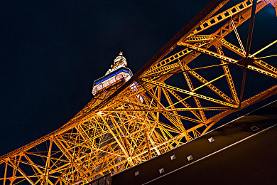 男生日女生软件下载：《极限竞速：地平线5》推出深度角色自定义，玩家可自由转换性别体验驾驶乐趣