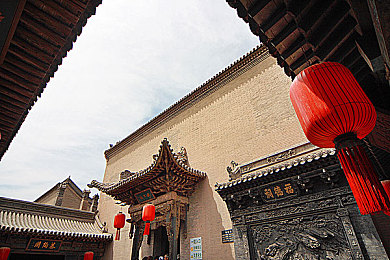 AV片中文：玩家自制中文语音模组走红，极品飞车本土化飙车体验引爆热议-2