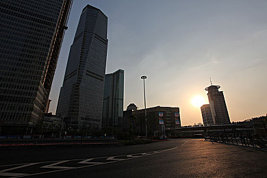 舞蹈生足交：舞动极速，韵律飞驰，未来都市的足尖竞速之旅-2