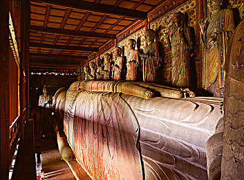 两人打扑克牌不盖被子：明牌狂飙，心理博弈竞速卡牌游戏公路王牌正式上线-2