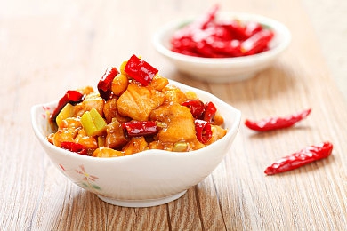 17c吃瓜网黑料爆：极速阴影下的平衡谜题，揭秘隐藏代码与竞技公平之争-2