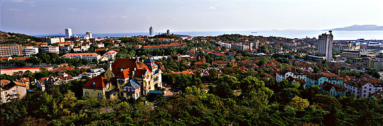 国产AV影院：光影交响，未来座驾的东方沉浸之旅