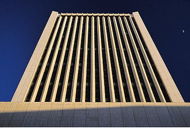 童帝结弦的作品集：冰上幻想竞速今日发售，以艺术为引擎的跨界狂飙开启全新赛道-2