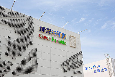 性裸交：硬核驾驶模拟新作今日上线，真实物理引擎还原赛道终极挑战