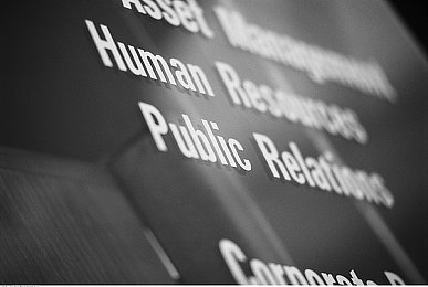 男人搞女人软件：极速狂飙与心路抉择，虚拟赛道上的情感羁绊之旅-1