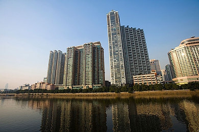 男生女生查查查APP大全:数据赛道竞速革新,智慧驾驶决胜极速情报战-2