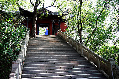 按摩高潮：指尖感知赛道脉搏，沉浸驾驶新纪元开启-4