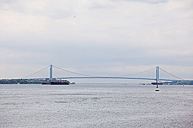 男生女生插插软件：模块化改装革命，创造你的专属性能猛兽-3