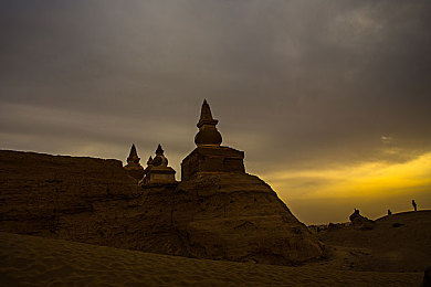 法国空中小姐满天星第一部：银河铁道竞速，法式浪漫星际之旅-2