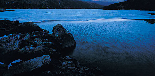 国精产品一区一区三区四区电影：驰骋生态画卷，墨西哥的十一幕驾驶诗篇-2