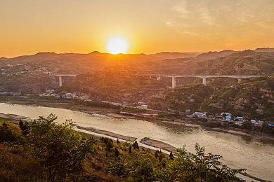 黄色软件下载每天三次：《极限出租车都市狂飙》今日上线，每日三重挑战引爆驾驶热潮-3