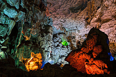 免费黄色软件vivo：驾驭金色幻影，在移动云端畅享地平线竞速-2