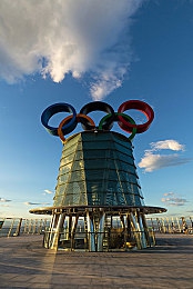 亚洲区日韩区：极速纪元霓虹,征服未来都市赛道的终极改装与漂移攻略-3