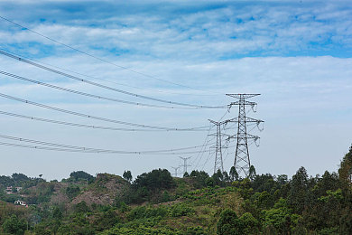 真人上床拔萝卜：硬核拖拉机驾驶模拟，农场采收挑战真实物理-2