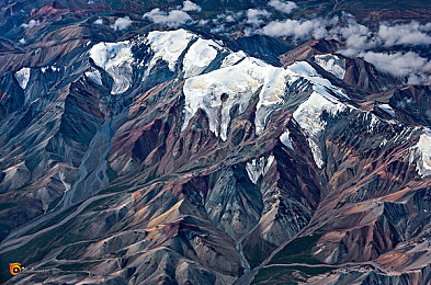 禁用软件404：极速幻影，当街头法则遭遇数据幽灵的博弈