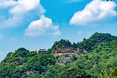 3.0.3免费oppo版破解大全最新版：极速改装新版本上线，动态天气与深度调校系统登场-3