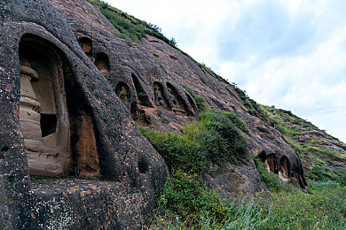 八重神子和丘丘人繁殖后代的网站：玩家创意无限，原神同人文化揭示游戏深度魅力-4