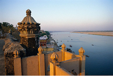 推特高危风险免费版安装：征服墨西哥赛道，极限竞速地平线5全新攻略与深度体验