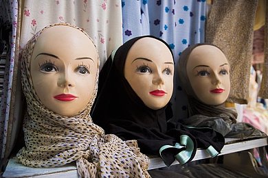 十大被禁软件下载：虚拟赛车手必备，解锁暗黑科技驰骋赛博都市-2