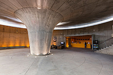 国产看片AV：国产赛车新作《极速视界》上线，沉浸式视听驾驭真实赛道-2