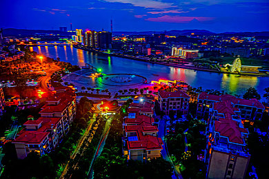 网站涉黄软件：竞速游戏化身数据战场，深夜净化任务暗藏网络警示-3